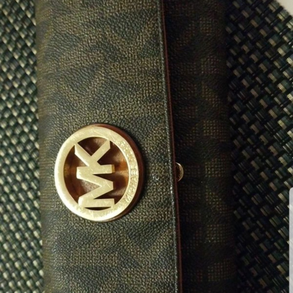 Michael Kors wallet